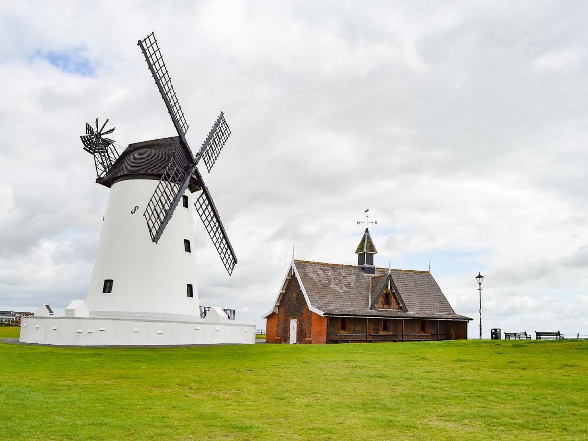 Old School Cottage Lytham St Annes Exterior foto